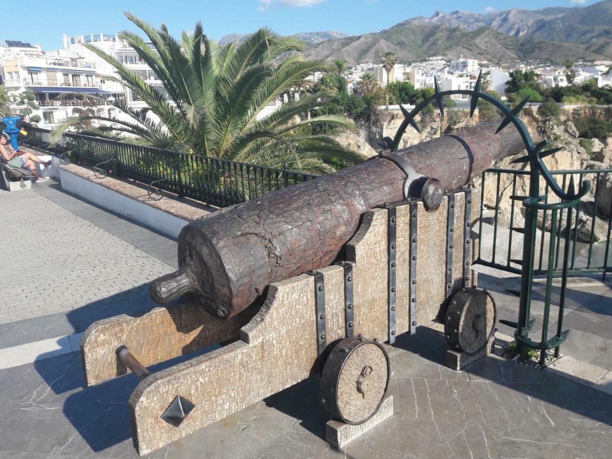 Studio Torresol Nerja Exteriör bild